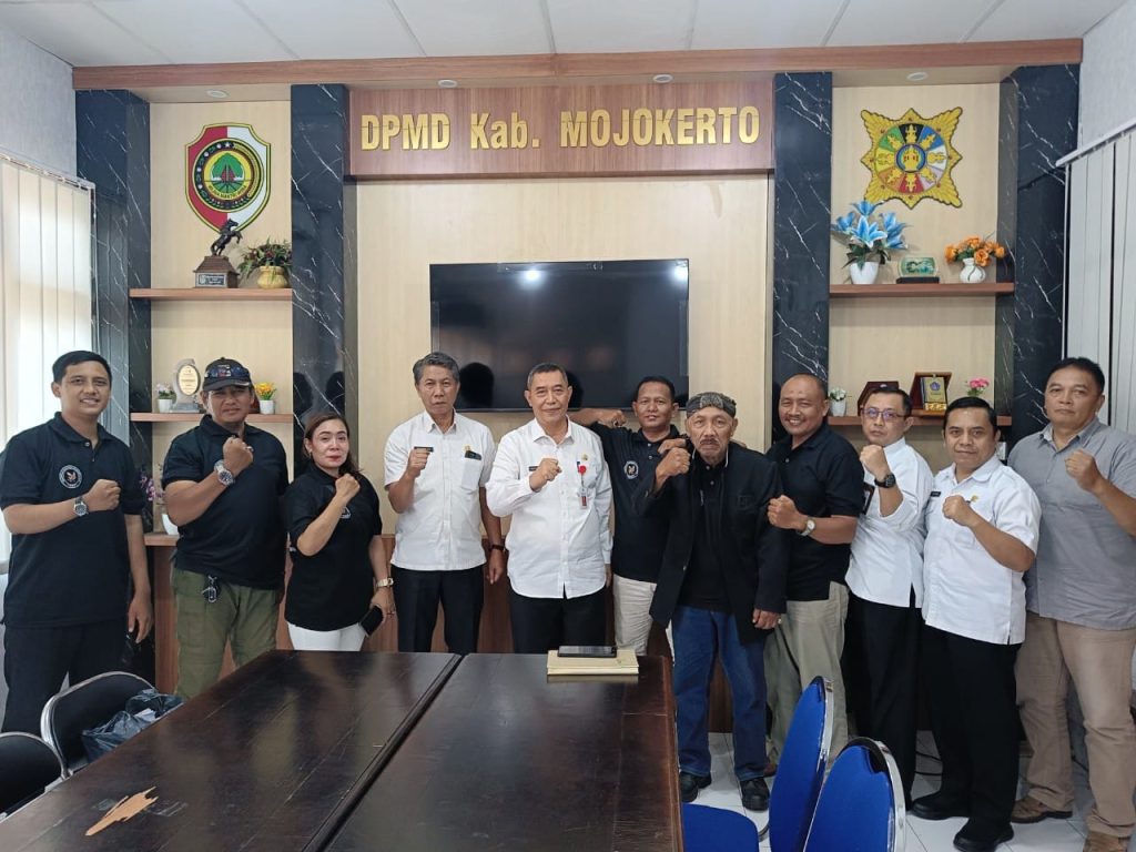 Perkumpulan Wartawan PWMR